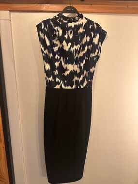 Express Black White and Purple Print Midi Dress – Size XS